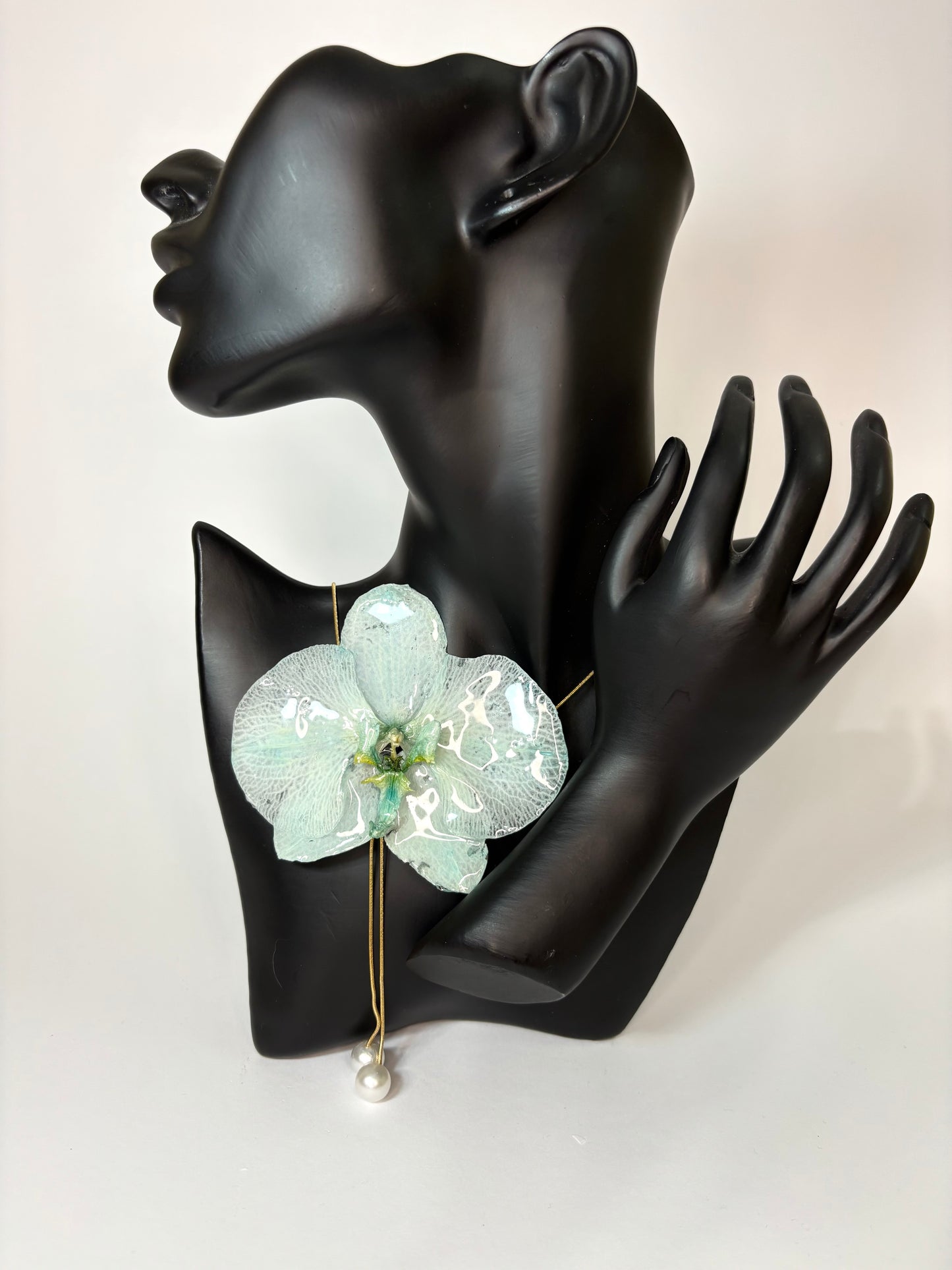 Turquoise orchid🩵