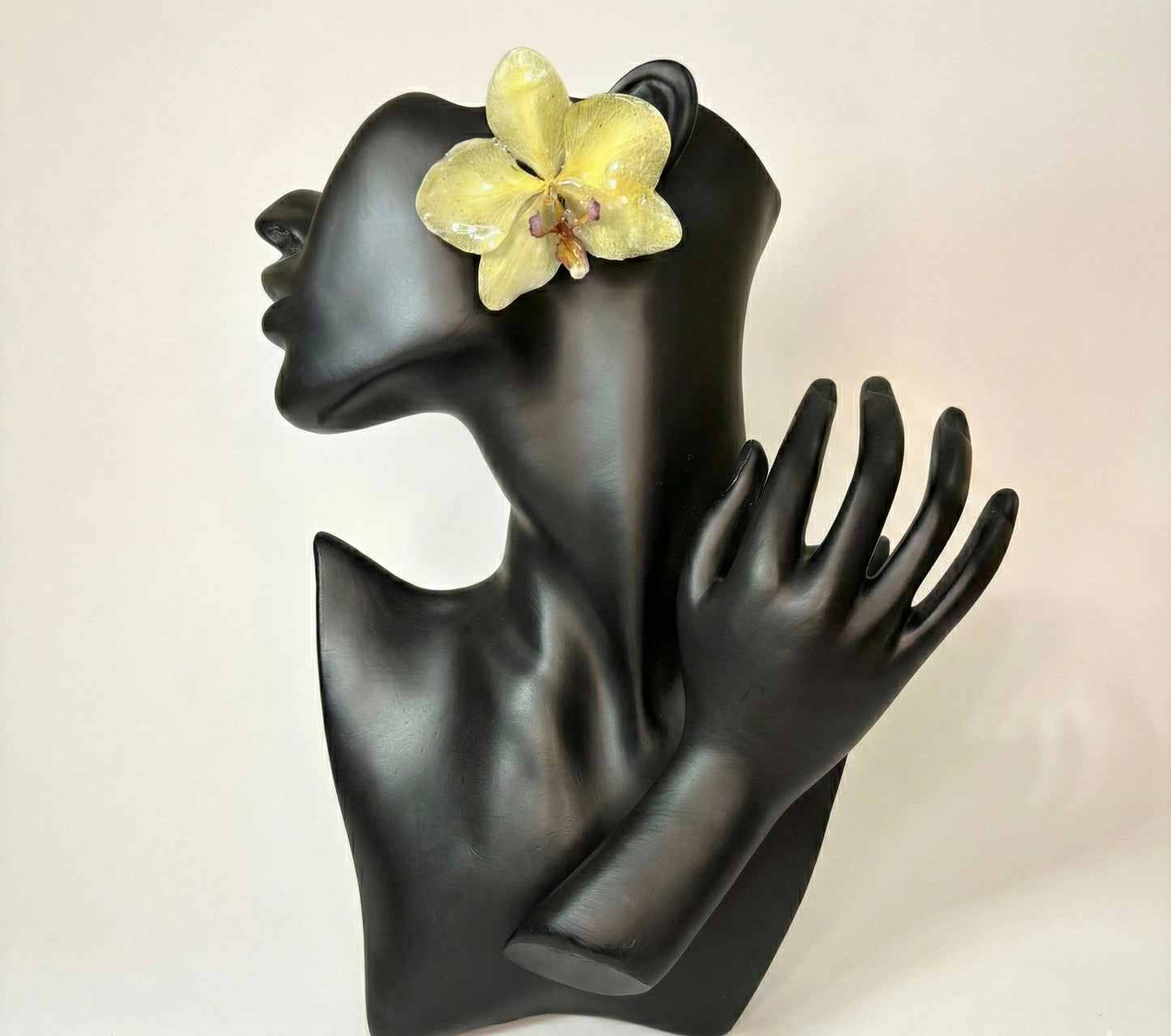 Yellow orchid clip