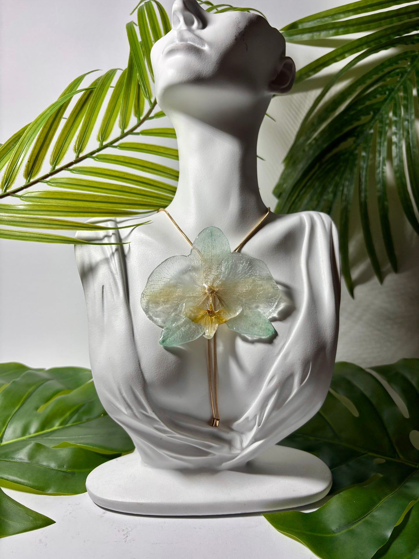 Ocean orchid necklace
