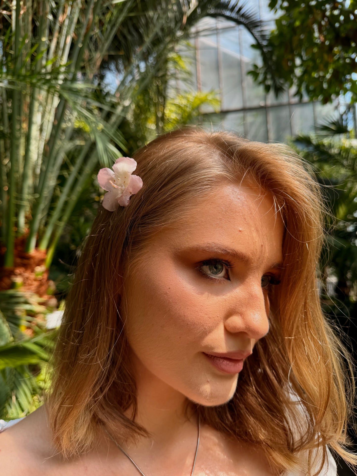 Mini hibiscus clips