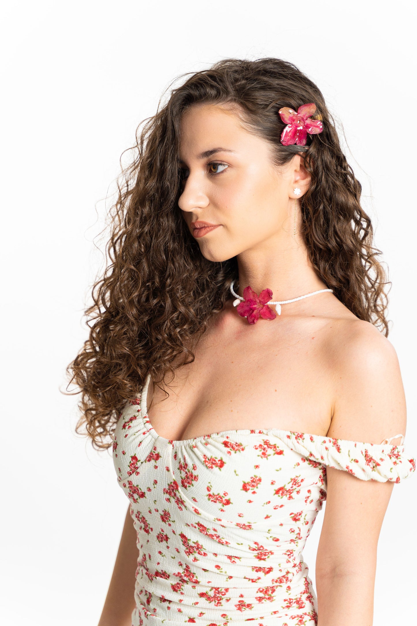 Red hibiscus clips🌺