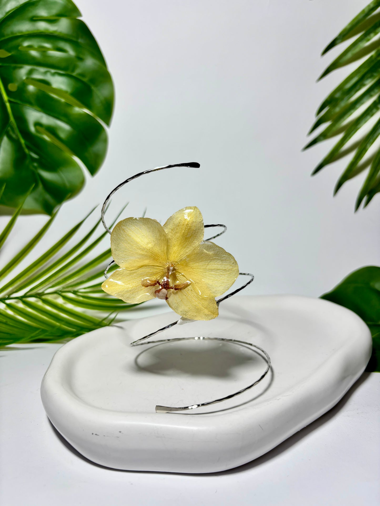 Sun orchid bracelet