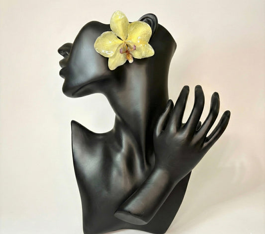 Yellow orchid clip