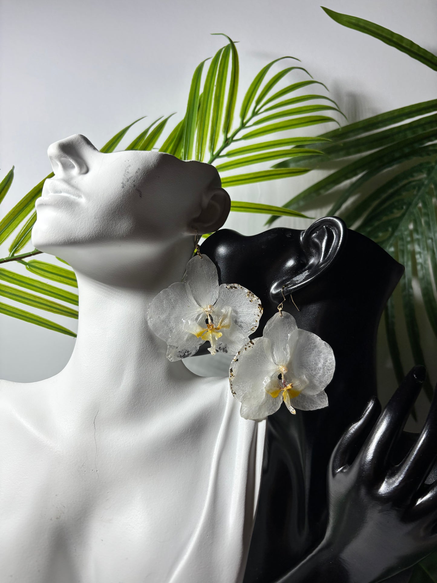 Gold dust white orchid necklace
