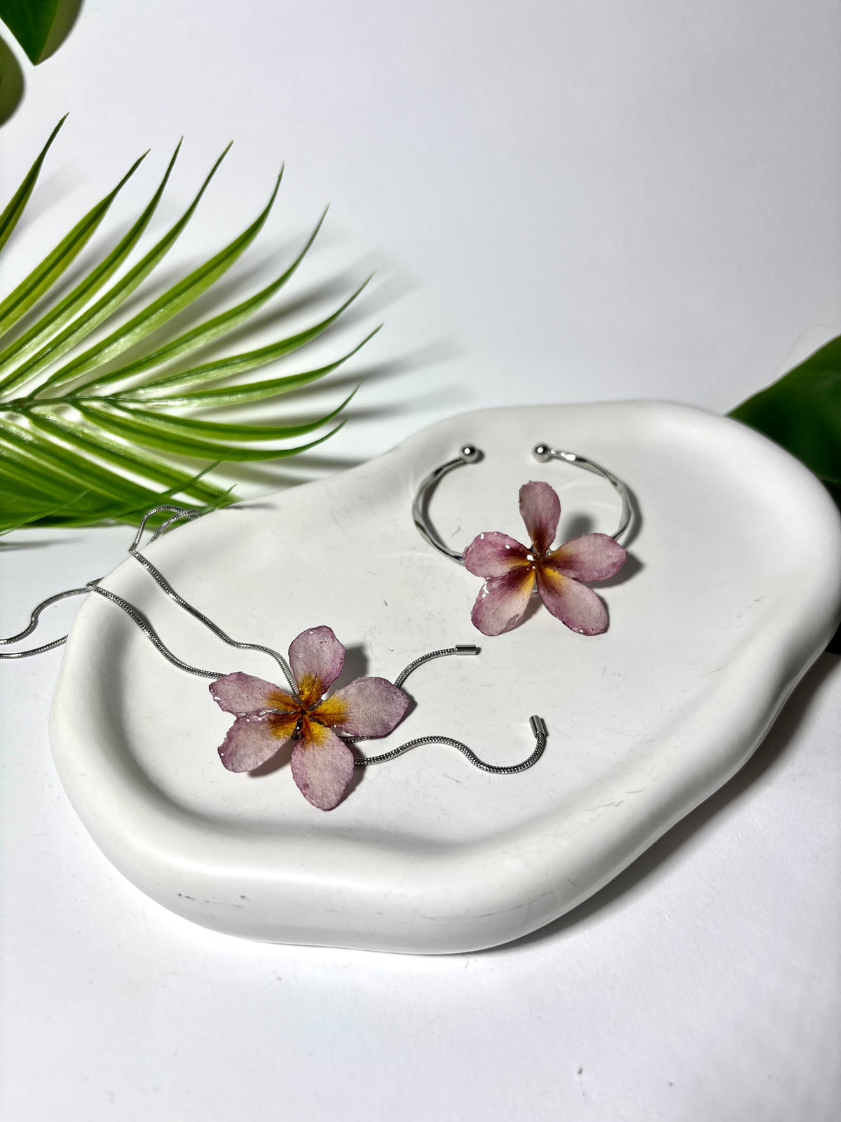 Pink plumeria set