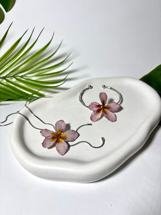 Pink plumeria set