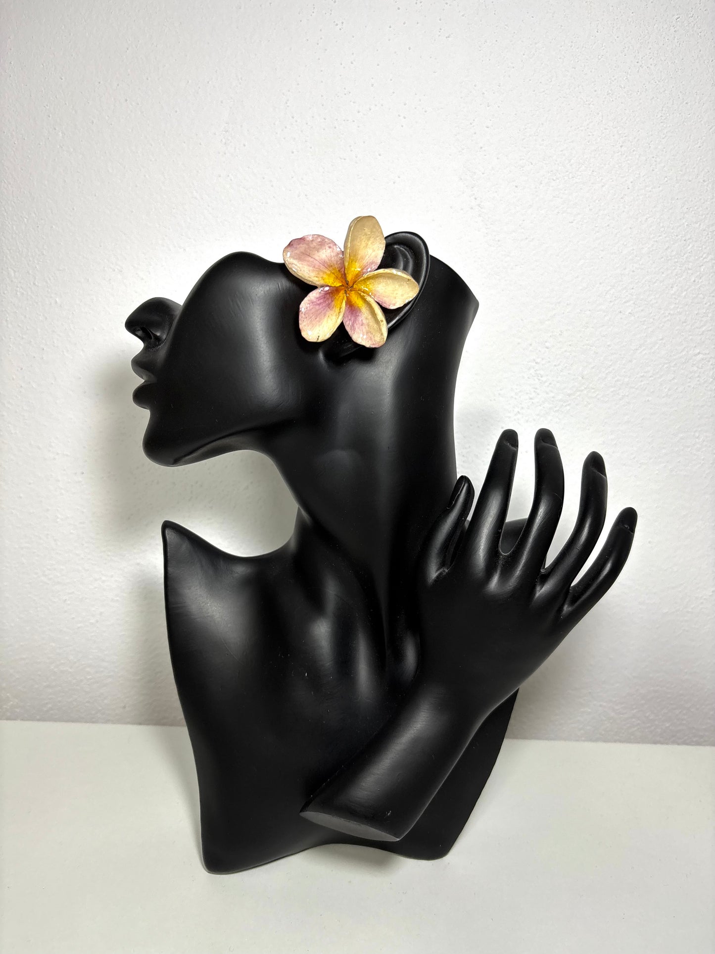 Plumeria clips