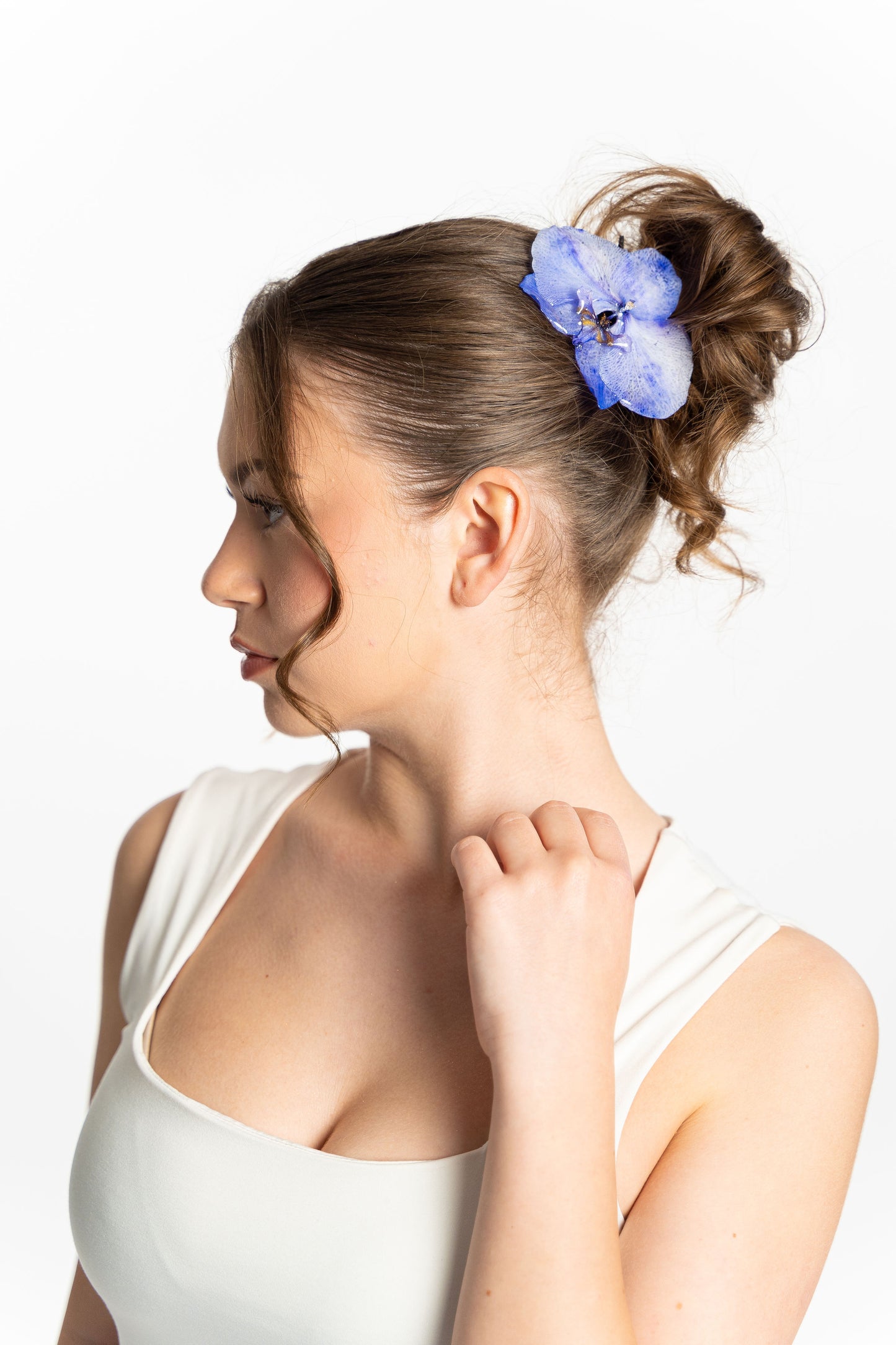 Velora Orchid clips